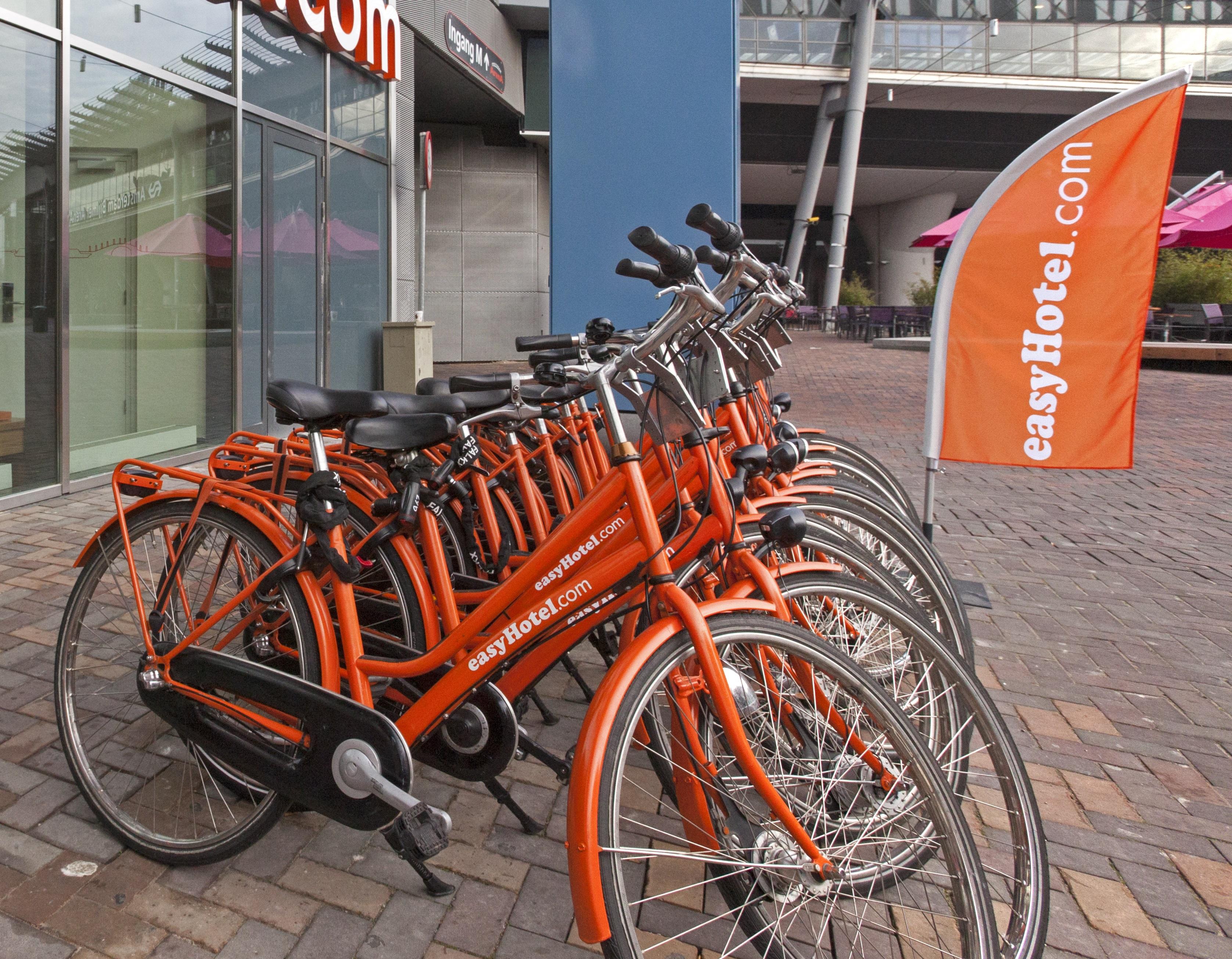 Easyhotel Rotterdam City Centre Exterior foto