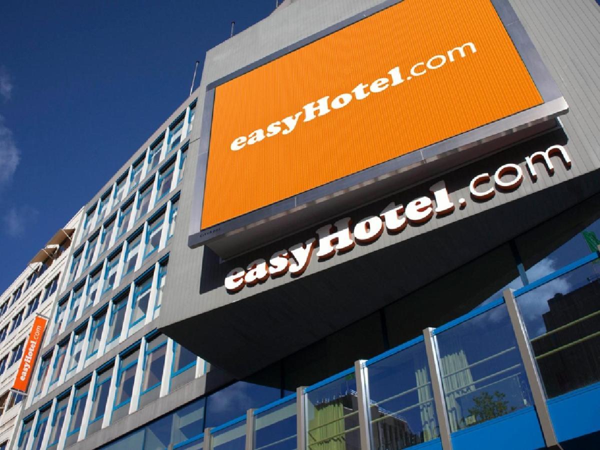 Easyhotel Rotterdam City Centre Exterior foto